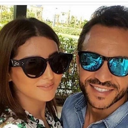 مريم سعيد وخطيبها السابق في صور