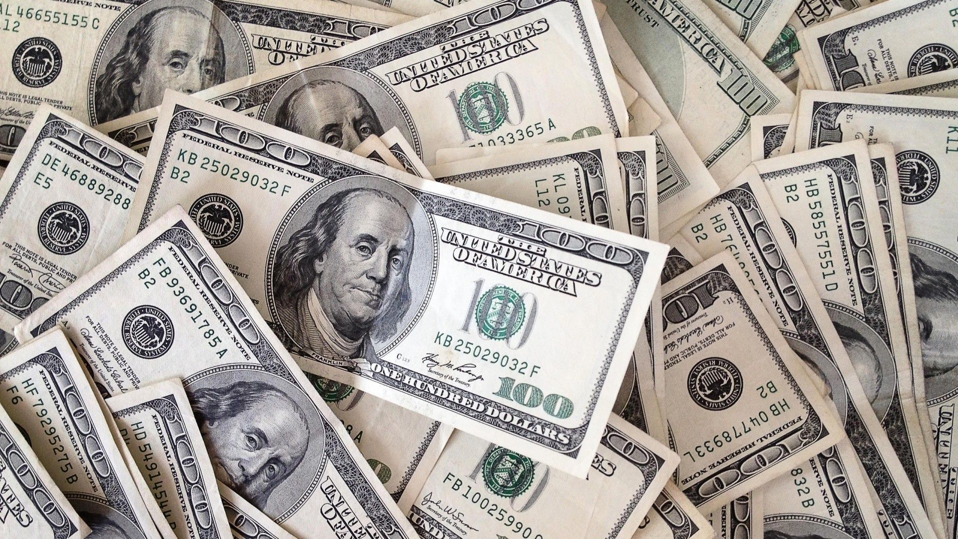 سعر صرف الدولار اليوم الأربعاء 13-2-2019 في البنوك محدث على مدار الساعة