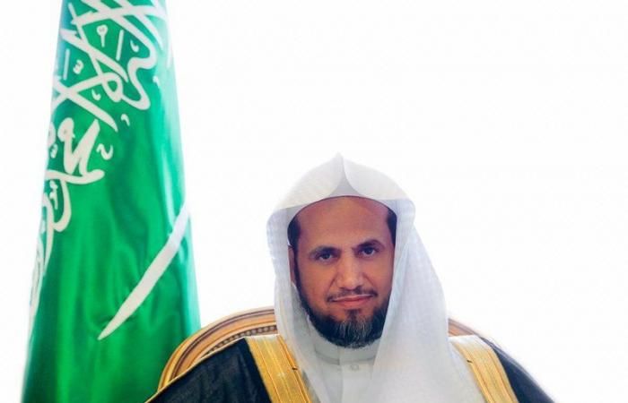 النائب العام يوجه بالقبض على مواطن ظهر في مقطع فيديو يثير النعرات القبلية