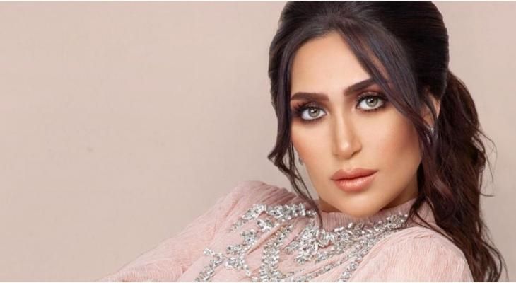 بالفيديو: بكاء الدكتورة خلود بسبب تسميم الكلاب الضالة في الكويت