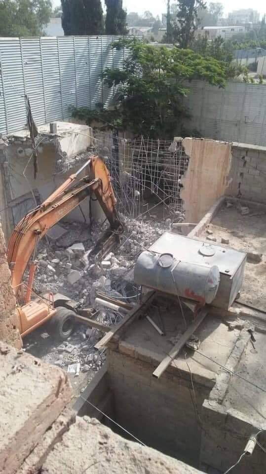 من هو القيادي الحوثي الذي وجه بهدم منزل “صالح ” وما الذي عثر عليه بعد هدمه.. مذكرة