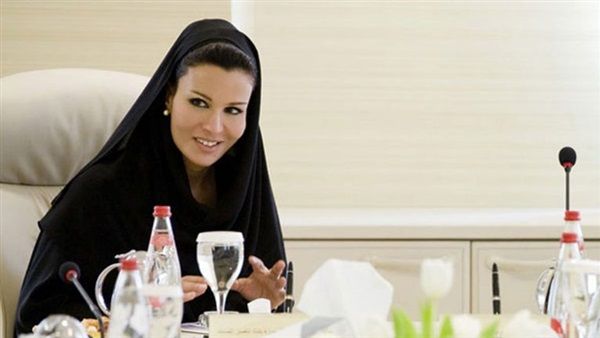 الشيخة موزا تستحوذ على جميع اسهم بنك ”الزيتونة“ في تونس