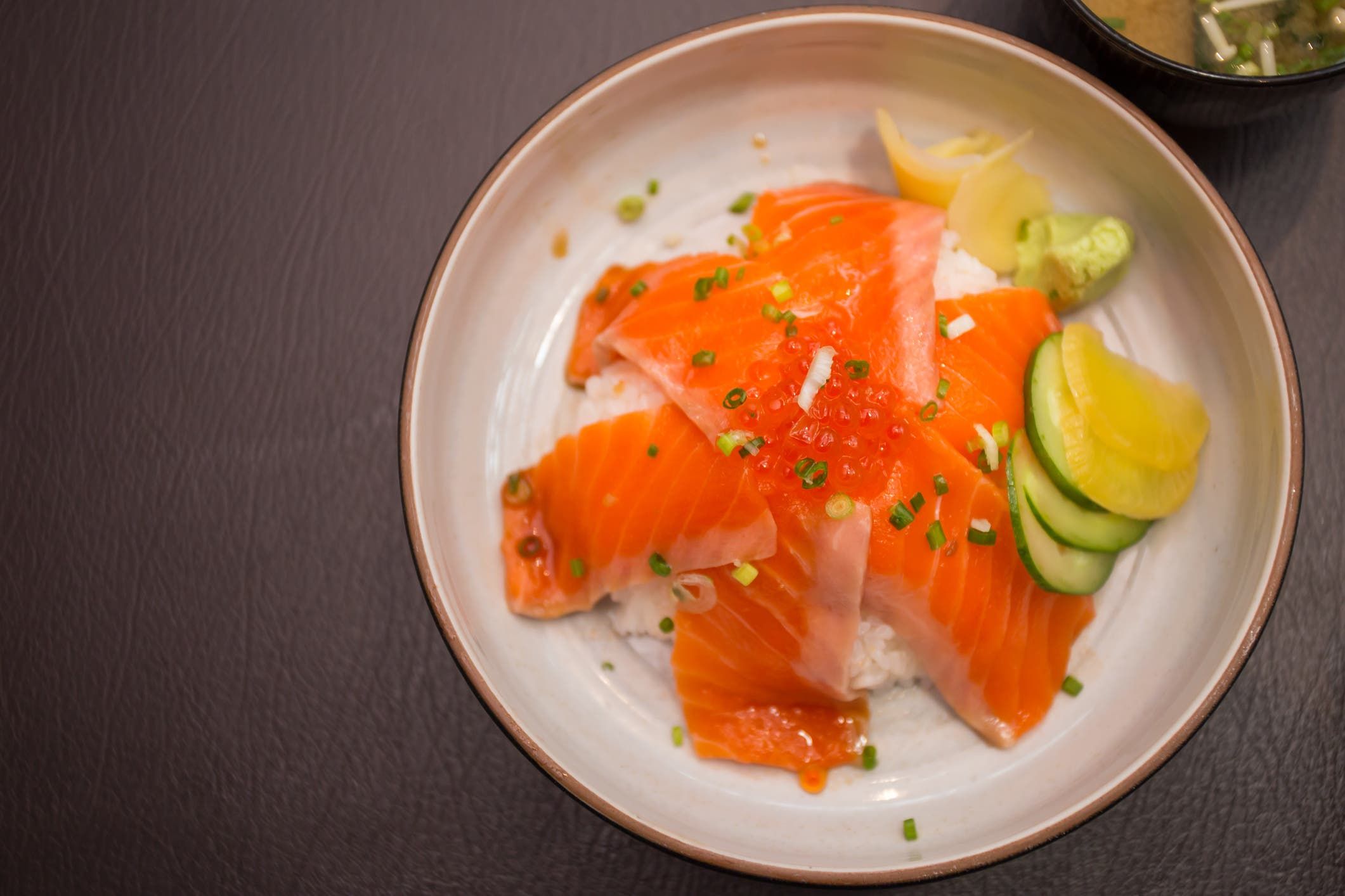 برد الصيف أحدّ من السيف..8 دروع واقية من نزلة البرد