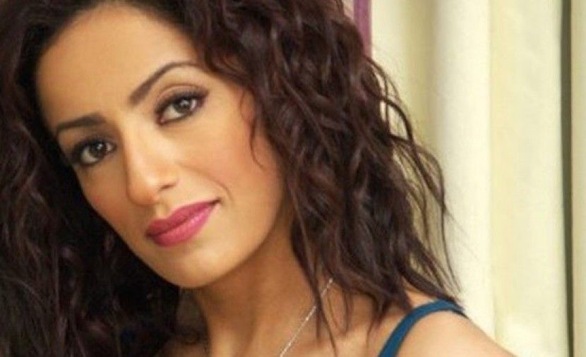 شاهد ماذا قالت هند الحناوي بعد رحيل فاروق الفيشاوي.. طليقة ابنه