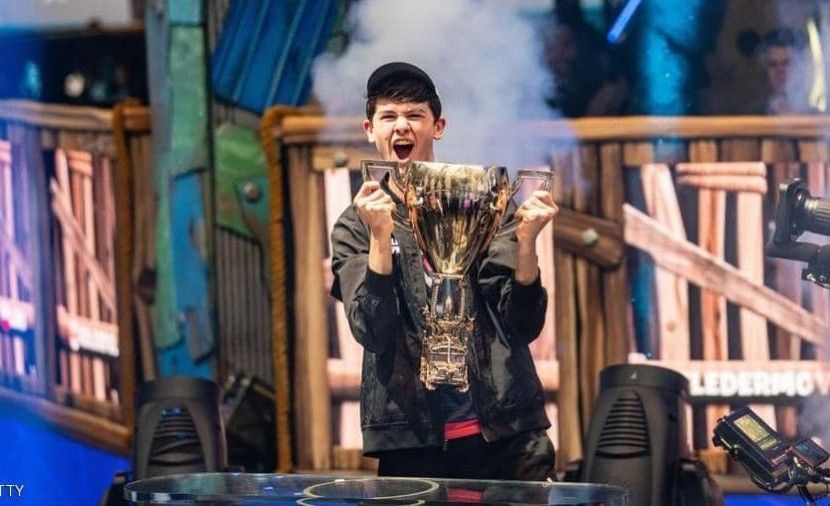 فوز فتى ب3 ملايين دولار في لعبة فورتنايت الشهيرة