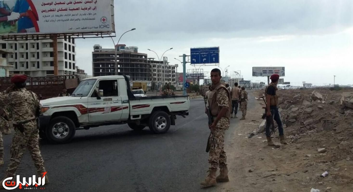 عدن الآن.. حرب شوارع ووسط المنازل "من طاقة لطاقة"