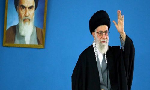 رغم تحذير السعودية.. خامنئي يوجه رسالة "سياسية" إلى الحجاج