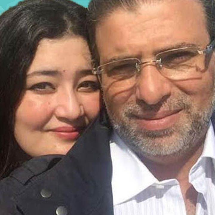 المخرج المصري بطل الافلام الاباحية خالد يوسف متزوج من هذة الفتاة السعودية .. شاهد كيف علقت على فضائحة ..«صور»