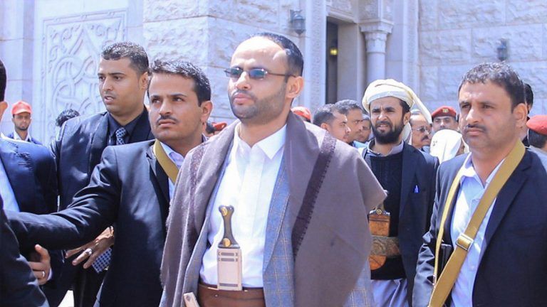 وردنا الان ..مهدي المشاط يباغت الجميع ويصدر هذا القرار العسكري الخطير ردا على ضربات الطيران الحربي الاماراتي للجيش اليمني ( نص القرار )