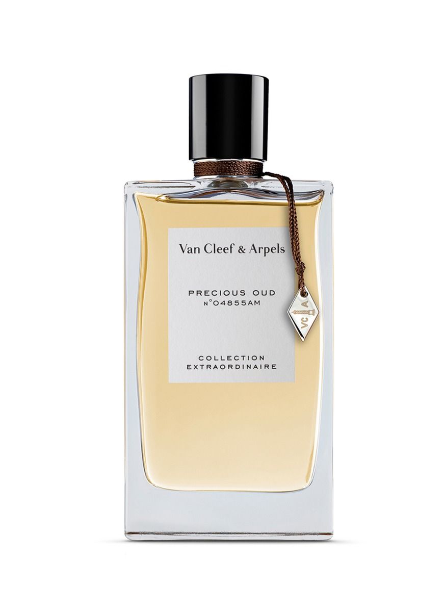 عطور فخمة بتركيبة العود والأزهار