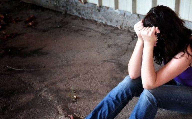 تراند اليوم : الفتاة الامريكية القاصر التى اغتصبها مجموعة من رجالات الدولة