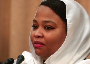 السودانيات يدخلن مجال كرة القدم بـ "زيّ خاص".. الانطلاق غدا على استاد الخرطوم