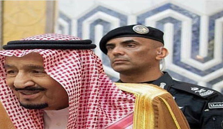 عاجل : فيديو.. بعد ايّام من مقتل اللواء الفغم ...الملك سلمان يغادر مدينة جدة بصورة مفاجئة ومصدر يكشف...