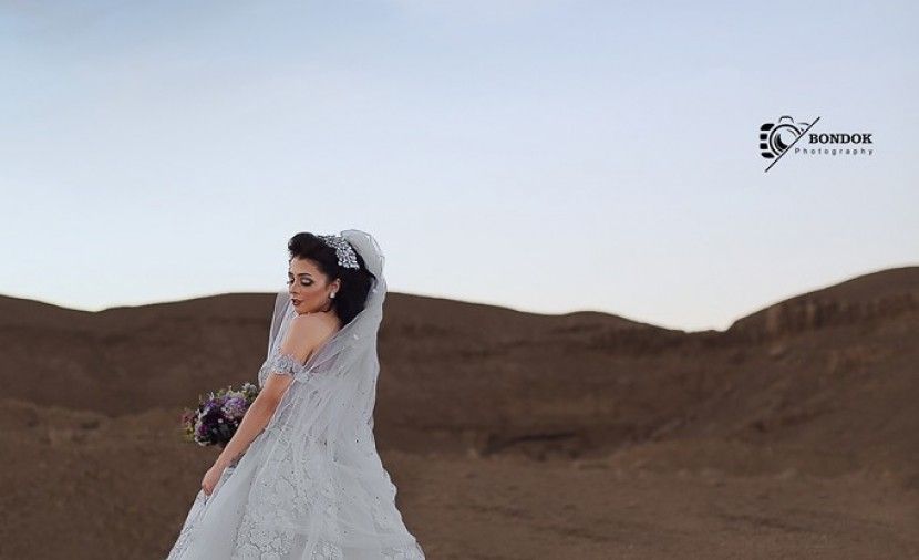 الفنانة مريم أيوب تبهر رواد مواقع التواصل بإطلالة جديدة بفستان أبيض