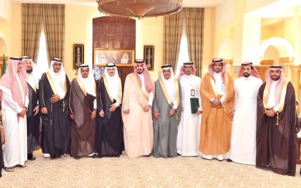نائب أمير مكة يستعرض خطة «إصلاح ذات البين»