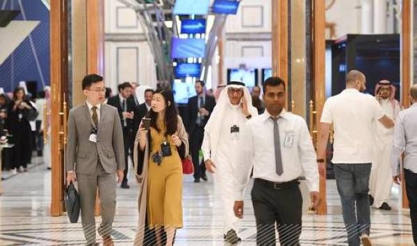 اتفاقية بـ 75 مليار ريال في ثالث أيام «مستقبل الاستثمار»26