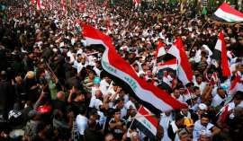 مظاهرات العراق.. قطع الإنترنت والسيطرة على ميناء أم قصر.. والمهدي يعلن وقوف القيادات الأمنية إلى جانبه