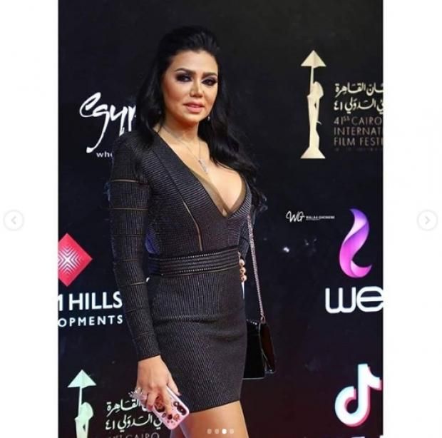 منها القصير ويظهر التاتو.. فساتين رانيا يوسف في فعاليات مهرجان السينمائي