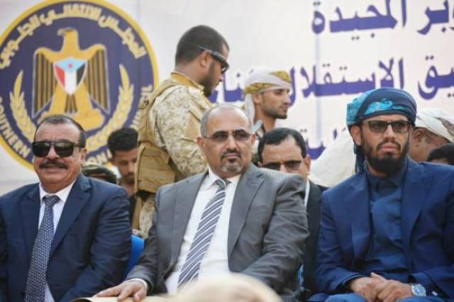 شاهد بالفيديو: هادي يباغت الجميع ويعلن رسميا استقالته ويكشف السبب..والمجلس الانتقالي يصدر اول تعليق على الاستقالة التي تم الاعلان عنها رسميا ( فيديو )