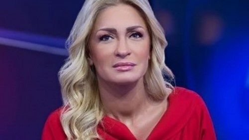 شاهد.. آخر تغريدة لـ مذيعة العربية الراحلة نجوى قاسم