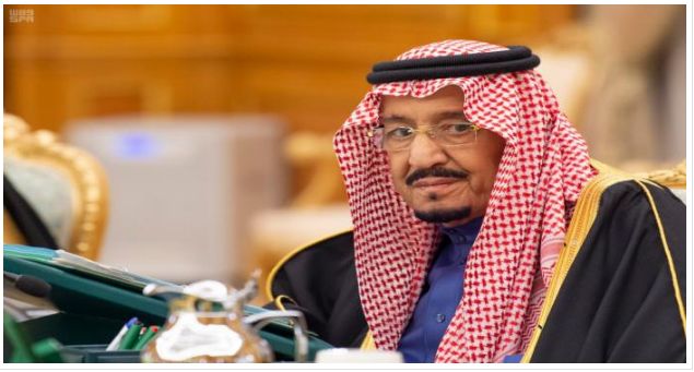 الملك سلمان يشعر بالقلق من حرب لا تبقي ولا تذر لن ينجو منها أحد ويضطر للجوء الى هذا الشيخ الحكيم الذي يحبه ويحترمه الجميع حتى الايرانيين والحوثيين يحترمونه