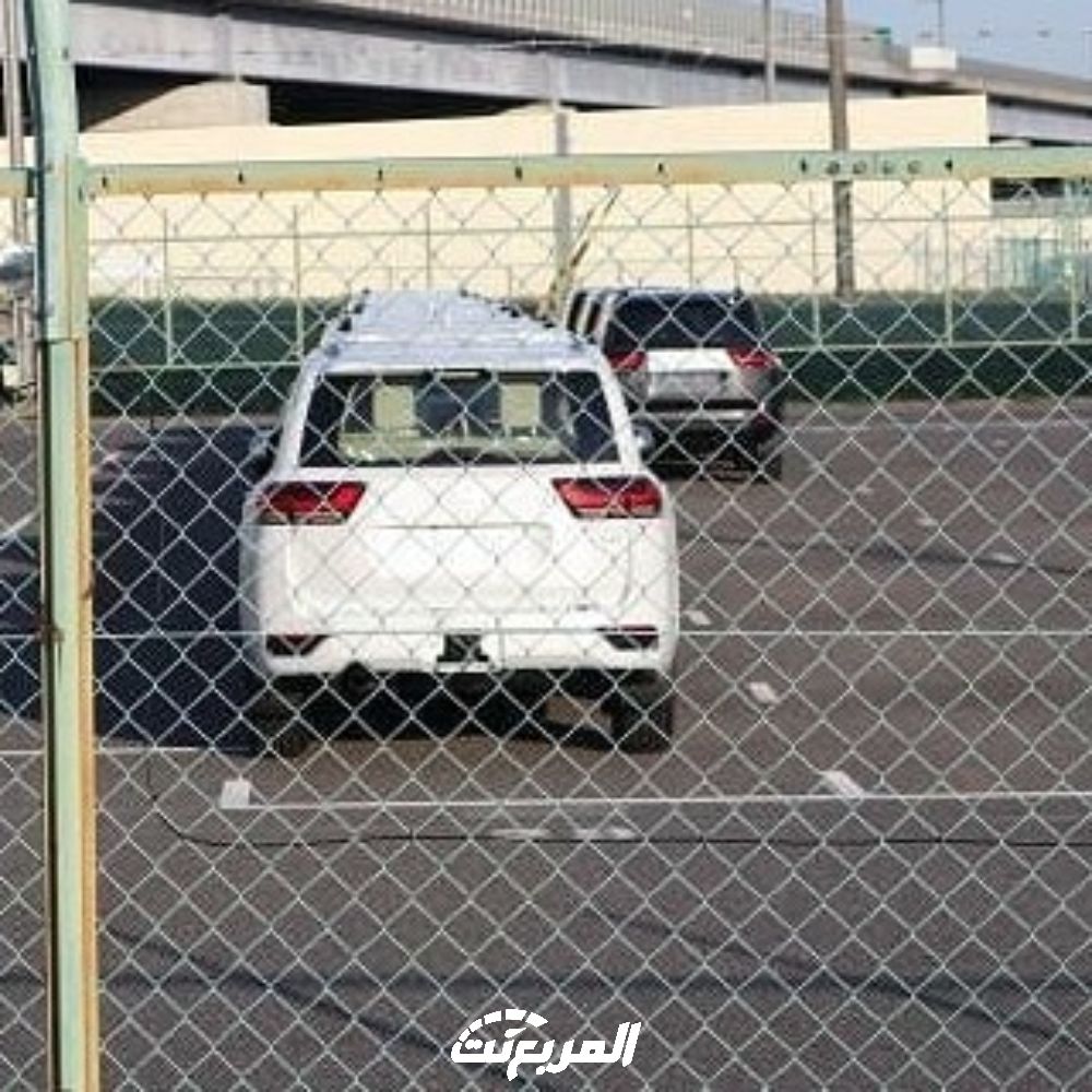 بالصور .. تويوتا لاندكروزر 2022 الجديدة كلياً تظهر بالكامل