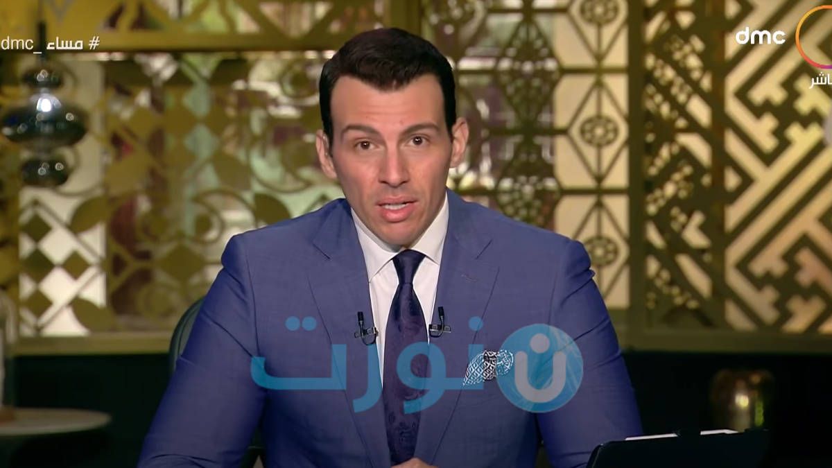 رامي رضوان يكشف تفاصيل انفعاله ورمي هاتف احدى السيدات في جنازة دلال عبد العزيز.. فيديو