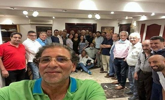 تراند اليوم : خالد يوسف يكشف ردة فعل زوجته بعد الفيديوهات الإباحية