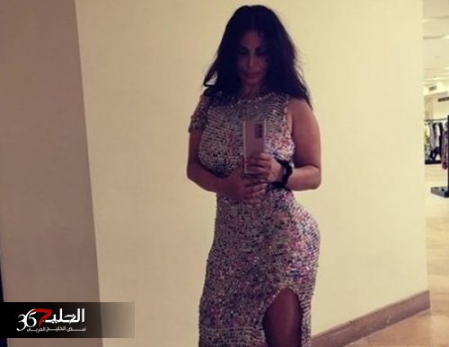 اتفرج علي المتعه .. ندي كامل جنت الشباب بوصله رقص بلدي اظهرت المحظور داخل غرفه النوم