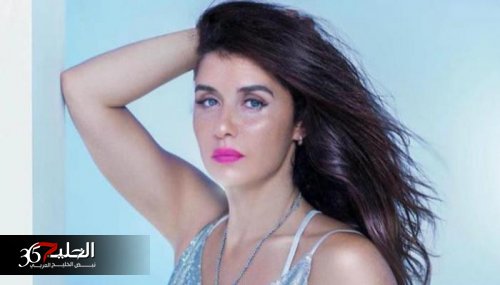 فيديو مسرب للفنانة غاده عادل بملابس مكشوفة اظهرت صدرها بالكامل على احد الشواطئ بشرم الشيخ.. اتفرج