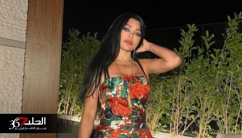 هيفاء وهبي تثير جنون الشباب بوصلة رقص فاضحة ارتدت فستان لاصق على جسمها كشف كل مفاتنها وهزت مؤخرتها ساخنة