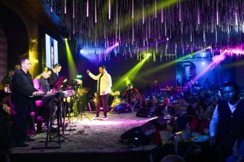 إيهاب توفيق يحطم رقماً قياسياً بإحياء 5 حفلات في مناطق مختلفة