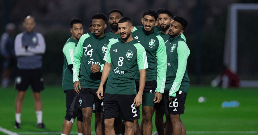 حصتان تدريبيتان ضمن إعداد الأخضر للآسيوية.. و"هزازي "و"أيمن" في التدريبات