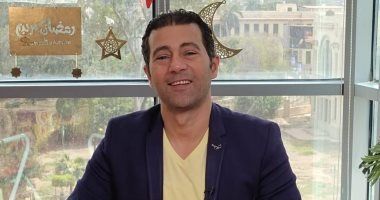 جمال عبد الناصر يعتذر عن مسرحية "قمر الغجر" ويشكر الفنان أحمد الشافعي