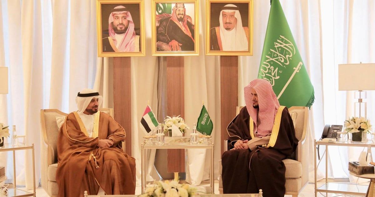 الشيخ "المعجب" يستقبل النائب العام لإمارة رأس الخيمة والوفد المرافق له