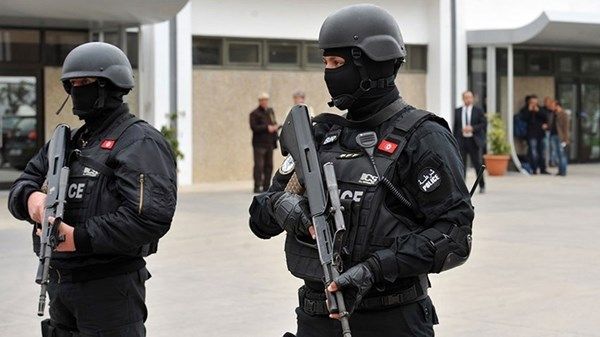 تونس.. اعتقال 11 إرهابياً بحملات أمنية