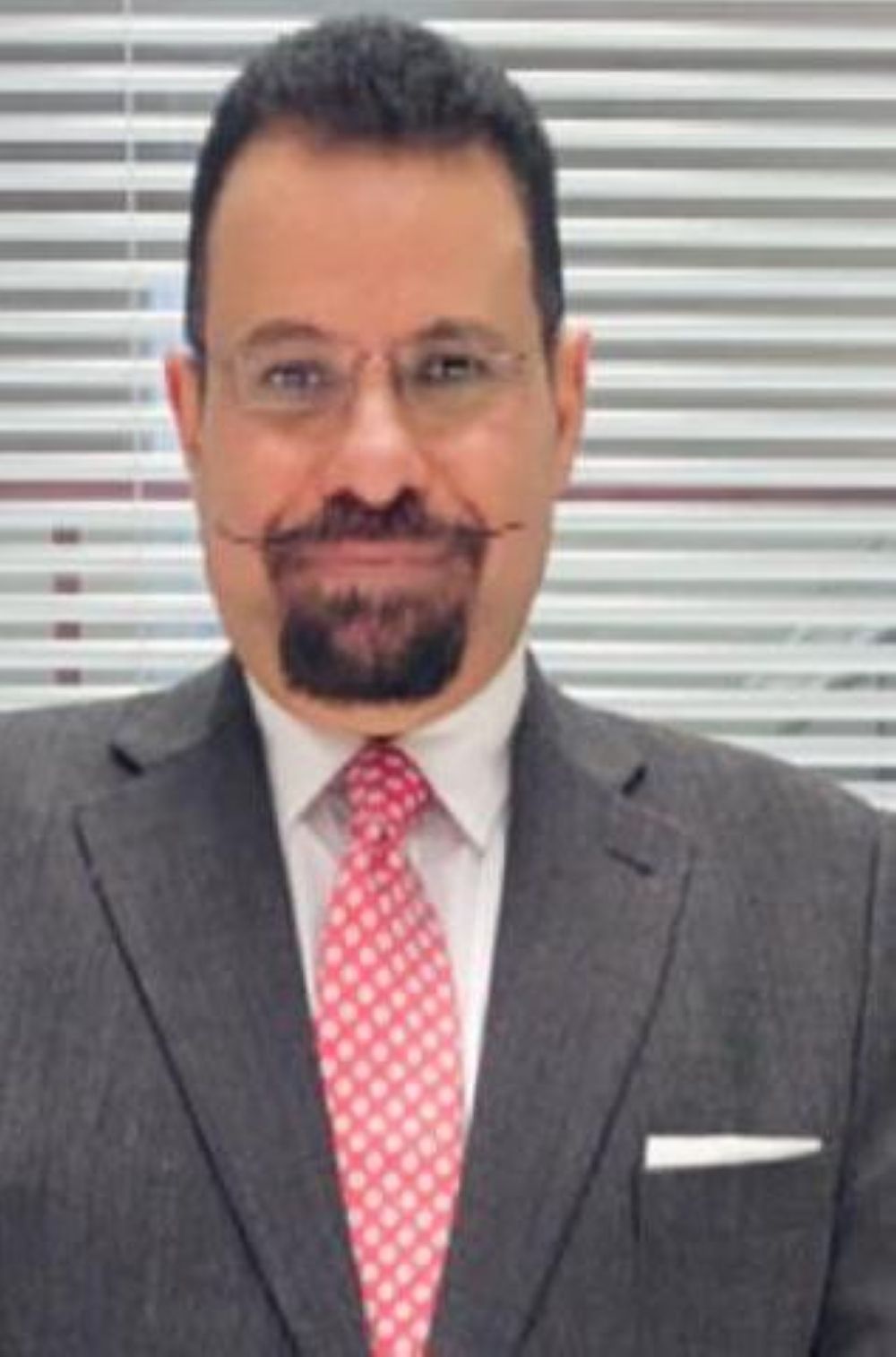 فريق بحثي سعودي يطور علاجات طبيعية لمقاومة البكتيريا