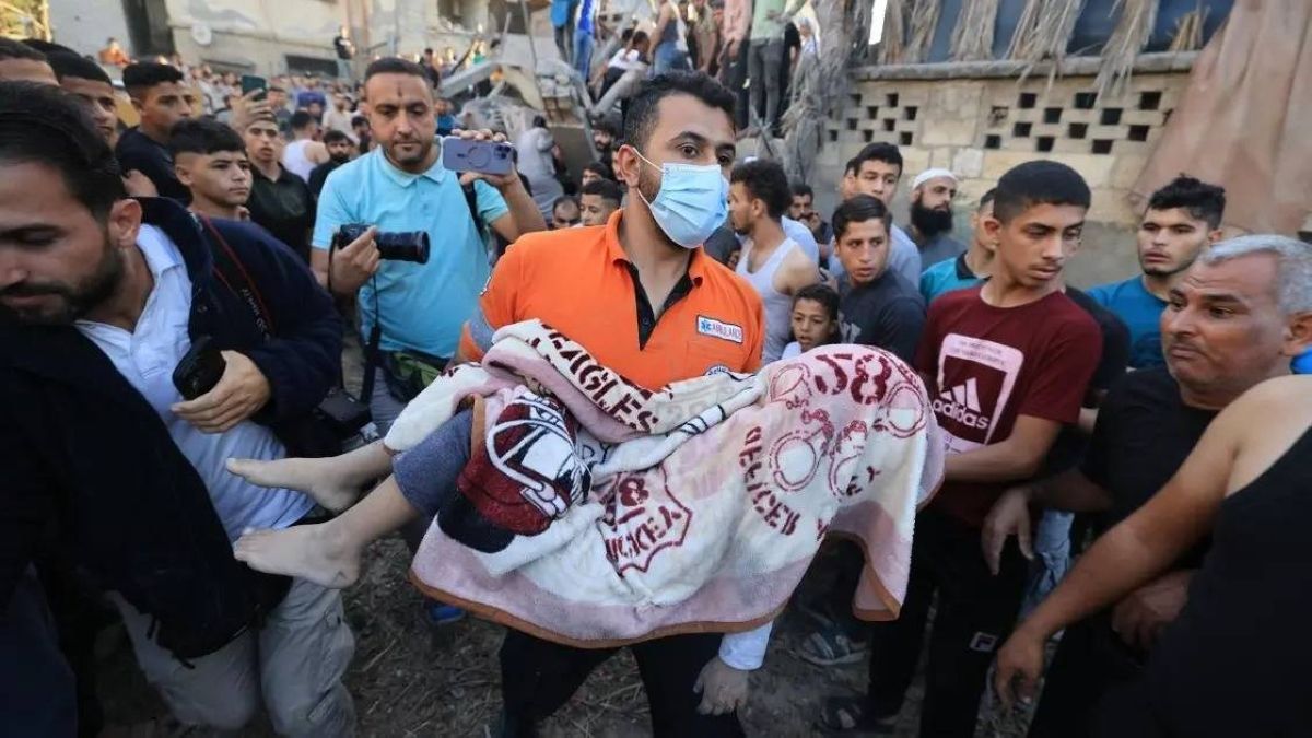 مشاهد مؤلمة تبدأ 2024 في غزة