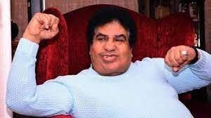 أحمد عدوية يكشف حقيقة إصابته بكسر في قدمه