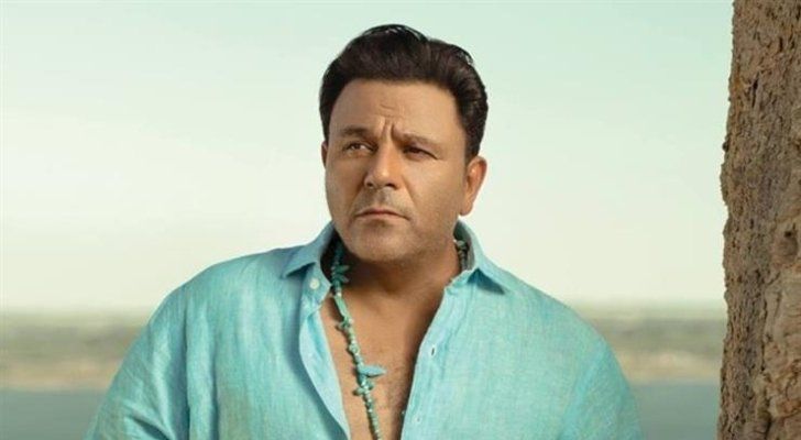 محمد فؤاد يتوعد بضرب زوج إبنته