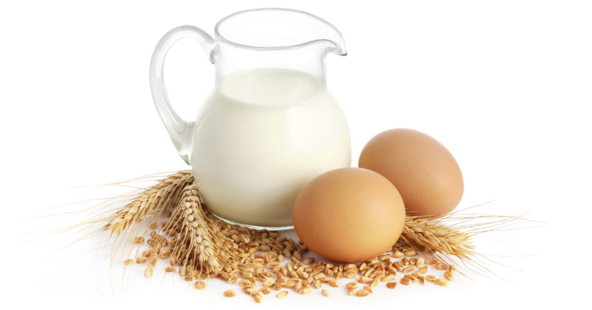 هذا ما يحدث لجسمك إذا تناولت كوباً من مزيج اللبن بالبيض.. ستدهشك النتائج!