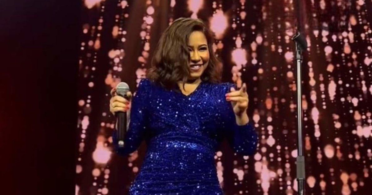 عبارات شيرين عبد الوهاب للجمهور " إنتو ليه غاويين نكد ؟ " إنت كنت فين بتحلق دقنك ؟ " .. وسبب مجهول وراء ما فعلته على المسرح