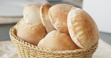 ما تزودهاش.. أضرار الإسراف في تناول الخبز مع وجبة الإفطار