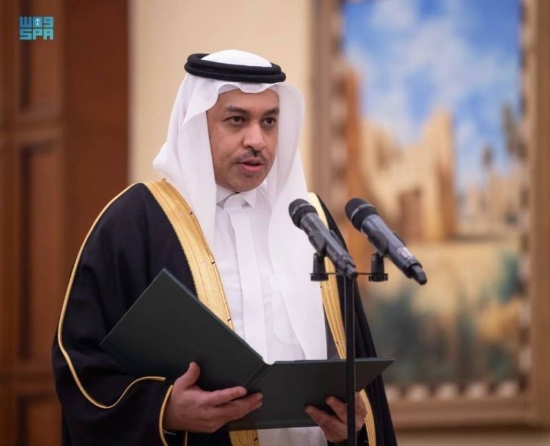 بالصور والفيديو: أمام خادم الحرمين.. السفراء المعينون حديثاً لدى عدد من الدول الصديقة يؤدون القسم