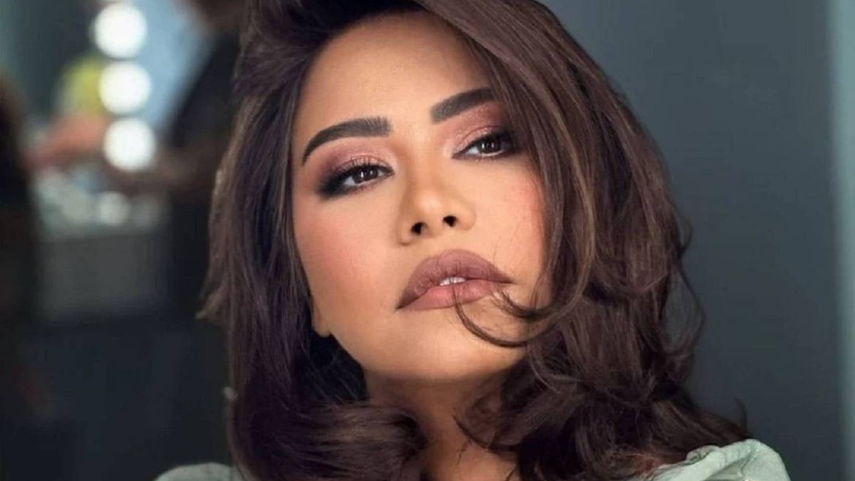 نجمة شهيرة هي الوحيدة التي هنئت شيرين بعد طلاقها من حسام حبيب.. هويتها ستصدمكم!!