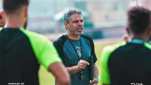معتمد جمال يعقد جلسة مع لاعبي الزمالك