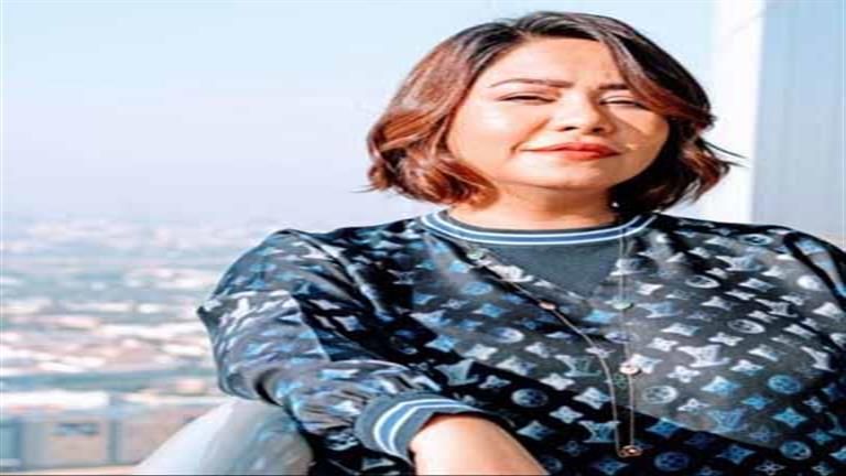 شيرين عبد الوهاب توجه رسالة للزعيم عادل إمام (فيديو)