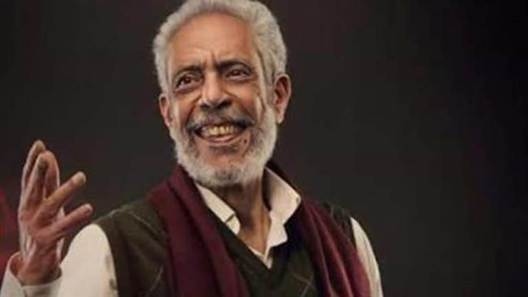 نبيل الحلفاوي يعلق على صورة نادرة تجمعه بـ سعد أردش ولطفي لبيب