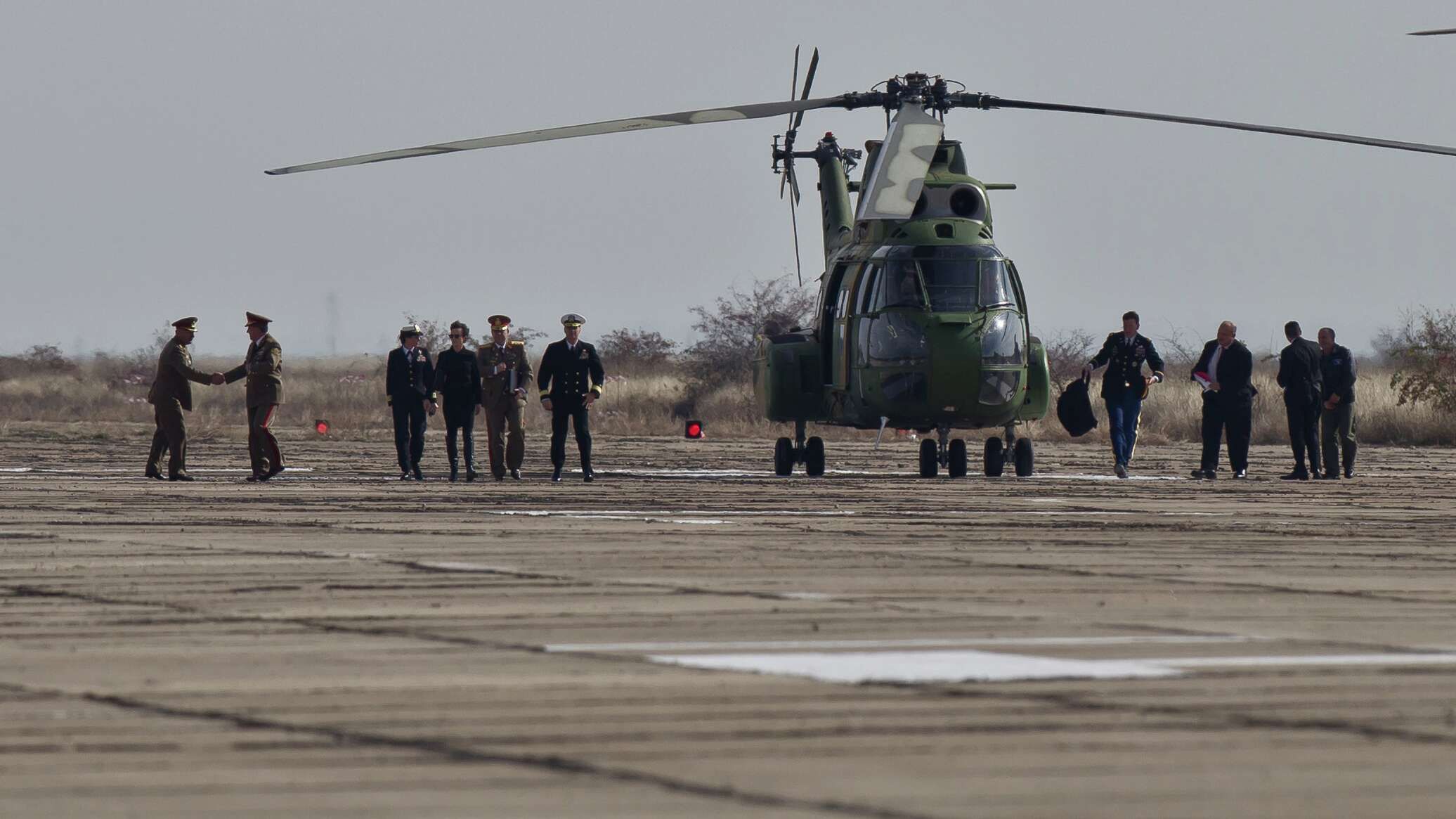 مراسل "الخليج 365": صواريخ تدك القاعدة الأمريكية مجددا في مدينة الشدادي شرقي سوريا- عاجل