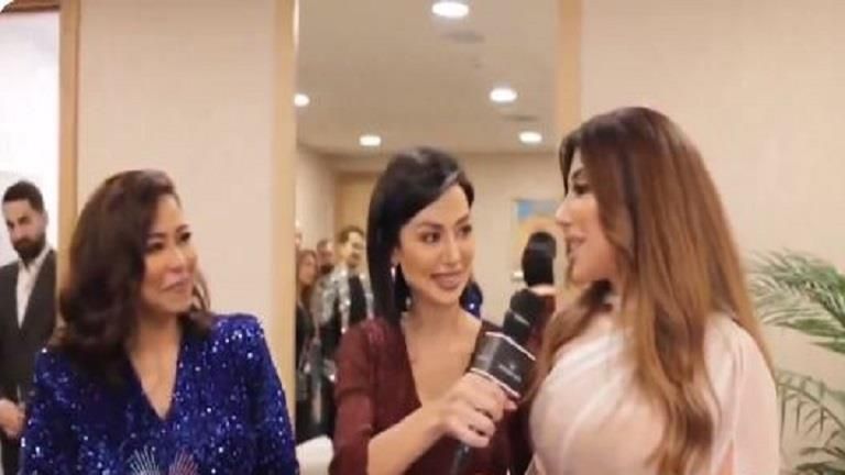 ماذا حدث بين نجوى كرم وشيرين عبد الوهاب بشأن انفصال الأخيرة؟ (فيديو)